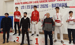 Şanlıurfalı Öğrenciler Batman'da Madalyayla Döndü