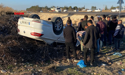 Şanlıurfa Akçakale'de Otomobil Takla Attı Sürücü Yaralandı