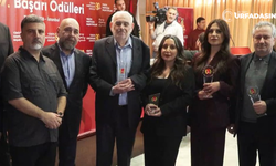 Şanlıurfalı Gazeteci Ali Leylak Türkiye Gazeteciler Cemiyeti'nden Ödülünü Aldı