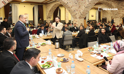 Başkan Gülpınar, Gençlik Meclisi Üyeleriyle İftarda Bir Araya Geldi