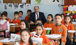 Başkan Gülpınar, Etkinlikte Öğrencilerle Buluştu