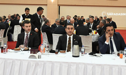 Mahmut Özyavuz MHP'nin Ankara'da Belediye Başkanları İftarına Katıldı