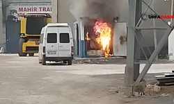 Viranşehir Yeni Sanayi Sitesi’nde Trafo Meşale Gibi Yandı!