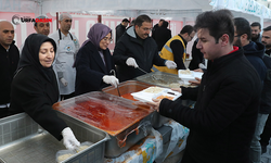 Vekil Yazmacı ve Başkan Canpolat İftar Sofrasında Vatandaşlarla Buluştu