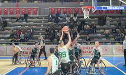 Şanlıurfa'da Tekerlekli Sandalye Basketbol Derbisini Veysi Fırat'ın Takımı Kazandı