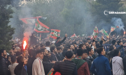 Amed Spor Süper Lige Yükseldi Diyarbakır'da Büyük Bir Sevinç Yaşandı