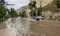 Şanlıurfa'da Fırat Nehri Kenarındaki Alanları Su Bastı