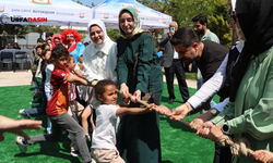 Şanlıurfa'da Çocuk Şenliği Renkli Görüntülere Sahne Oldu