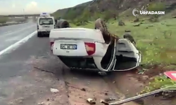 Şanlıurfa'da Devrilen Otomobildeki 5 Kişi Yaralandı