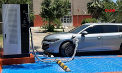 Üniversitenin Üç Yerleşkesinde Elektrikli Araç Şarj İstasyonları Hizmete Girdi