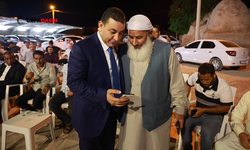 Başkan Özyavuz, Her Akşam Vatandaşlarla Bir Araya Geliyor