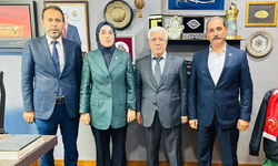 Milletvekili Yazmacı'nın Gazi Mecliste Ziyaretçisi Eksik Olmuyor