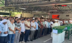 Mersin'de Denizde Boğulan Şanlıurfalı Aileden 4 Kişi, Toprağa Verildi