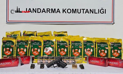 Şanlıurfa'da Operasyonda Silah ve Kaçak Çay Ele Geçirildi