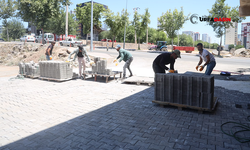 Siverek'te Yollar Beton Parkelerle Yeniliyor