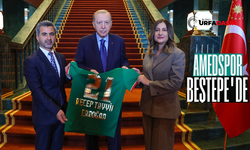 Cumhurbaşkanı Erdoğan'a Amed Spor Forması Takdim Ettiler