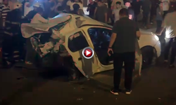 Şanlıurfa'da Gece Yarısı Feci Kaza: 3 Kişi Araçta Sıkıştı