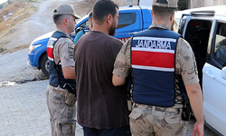 Şanlıurfa'da 27 Yıl ile 22 Yıl Hapis Cezaları Bulunan 2 Hırsız Yakalandı