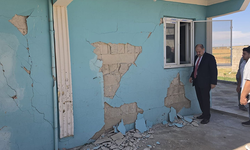 Başkan Gülpınar, Şanlıurfa'daki Depremin Merkez Üssü Pınarbaşı Mahallesinde