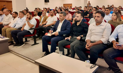 Kaymakam Altınöz, Akçakale'deki Okul Müdürleriyle Toplantı Yaptı