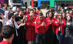 Selçuk Bayraktar, Şanlıurfa’da Türkülerle Karşılandı Halay Çekti