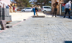 Harran’da Kış Öncesi Üstyapı Atağı: İlçe Merkezinde Parke Taşı Çalışmaları Tamamlandı