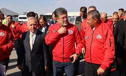 Tarım ve Orman Bakanı Yumaklı Şanlıurfa'da TEKNOFEST'e Katıldı