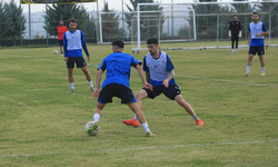 Ligde İyi Gitmeyen Şanlıurfaspor'da İki Futbolcu Sakatlandı