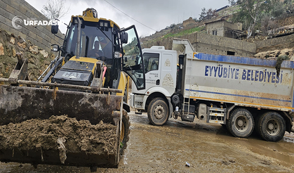 Eyyübiye'de Sağanağın Ardından Tüm Ekipler Sahada