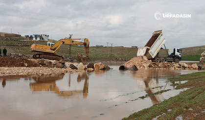 Şanlıurfa Viranşehir Kırsalında Selin Neden Olduğu Hasar Gideriliyor