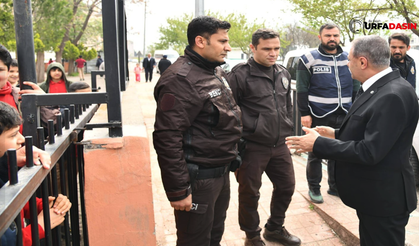 Şanlıurfa'da Yeni Hafta Okul Kapılarında 2 Bekçi 2 Polisle Başladı
