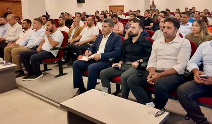 Kaymakam Altınöz, Akçakale'deki Okul Müdürleriyle Toplantı Yaptı