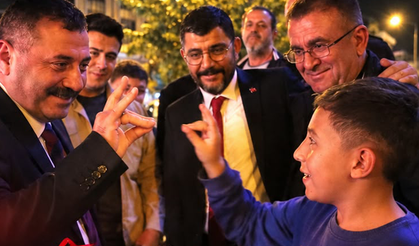 Şanlıurfa'da Bozkurt Selamlaşma Akımı Mı Başlıyor!