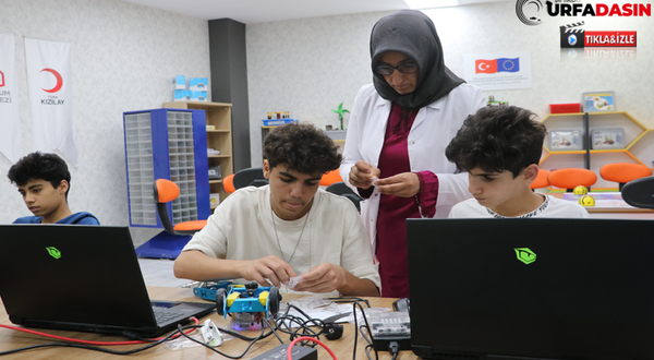 Karaköprü’de Gençler Robotik Kodlama Eğitimi Alıyor