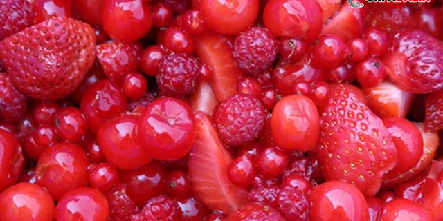 Yaz Aylarında Kırmızı Meyve Tüketilmeli Mi ?