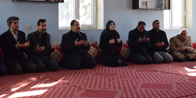 Şanlıurfa’da Depremde Ölenlerin Ailelerine Taziye Ziyareti