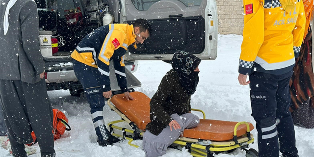 Kara Teslim Olan Urfa’da, Hastalara Paletli Ambulanslar Ulaşıyor