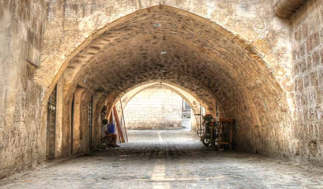 Urfa'nın Altından Yol Geçen Meşhur Kabaltıları