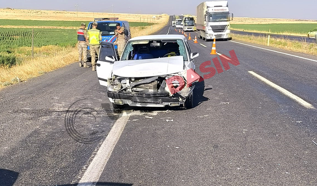 Şanlıurfa’da İki Otomobil Çarpıştı: 4 Yaralı