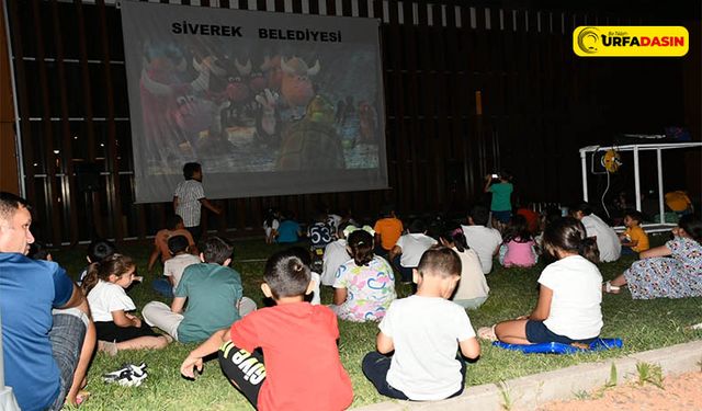 Siverek'te Çocukların Çizgi Film Keyfi