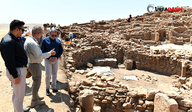 Vali Şıldak, Sefertepe ve Karahantepe Kazı Alanlarını İnceledi