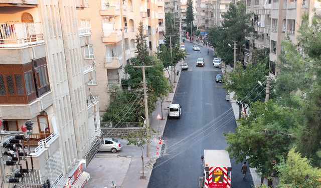 Mehmet Akif Ersoy Caddesinin Asfaltı Yenilendi Trafiğe Açıldı