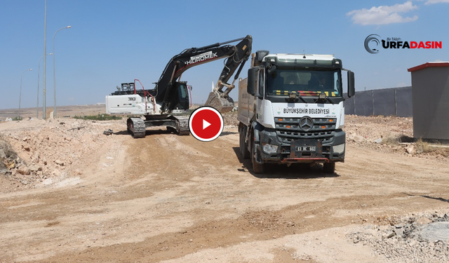 Urfa’da Plastikçiler Sitesinin Yolları Sıcak Asfaltla Buluşuyor