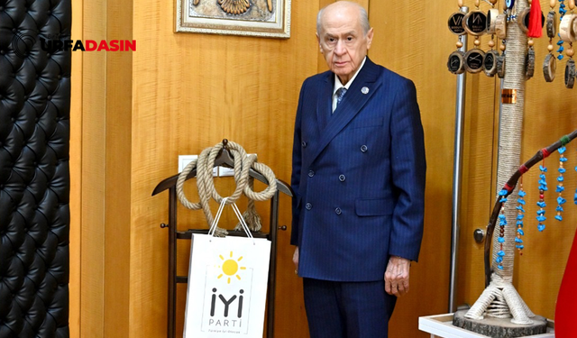 Devlet Bahçeli İpi Makam Odasına Böyle Astı