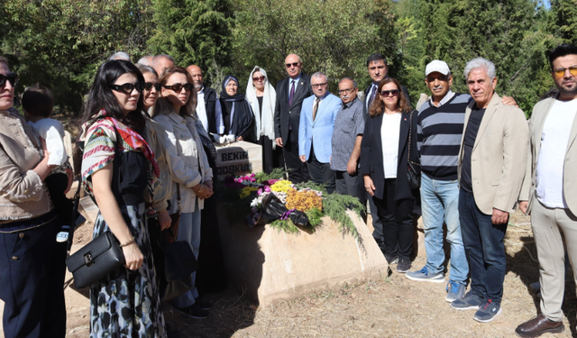 Bekir Coşkun Urfa'da Doğduğu Köyde Mezarı Başında Anıldı