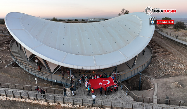 Göbeklitepe’ye Cumhuriyet Yürüyüşü Gerçekleştirildi