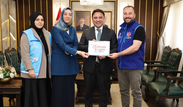 Haliliye Kaymakamı Dr. Muhammed Serkan Şahin Kurbanını Bağışladı