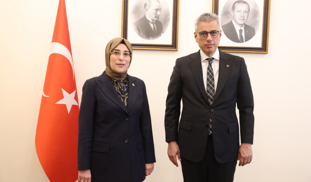 Milletvekili Cevahir Asuman Yazmacı, Şanlıurfa'ya 70 Hekim Atandığını Duyurdu