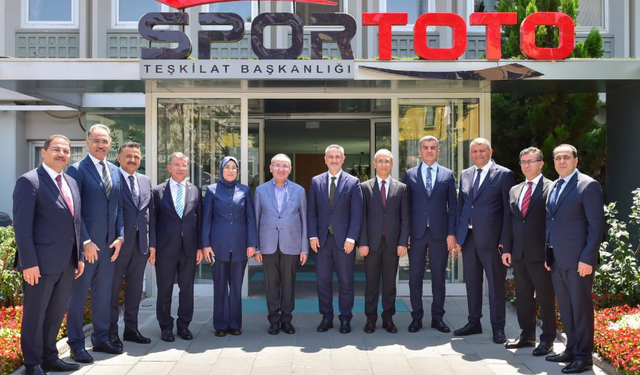 Bekir Bozdağ'dan Şanlıurfalı Gençlerin Enerjisine Yakışır Dev Bir Yatırım Müjdesi