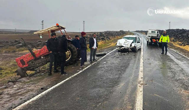 Şanlıurfa'da Otomobil ile Traktör Çarpıştı: 5 Yaralı